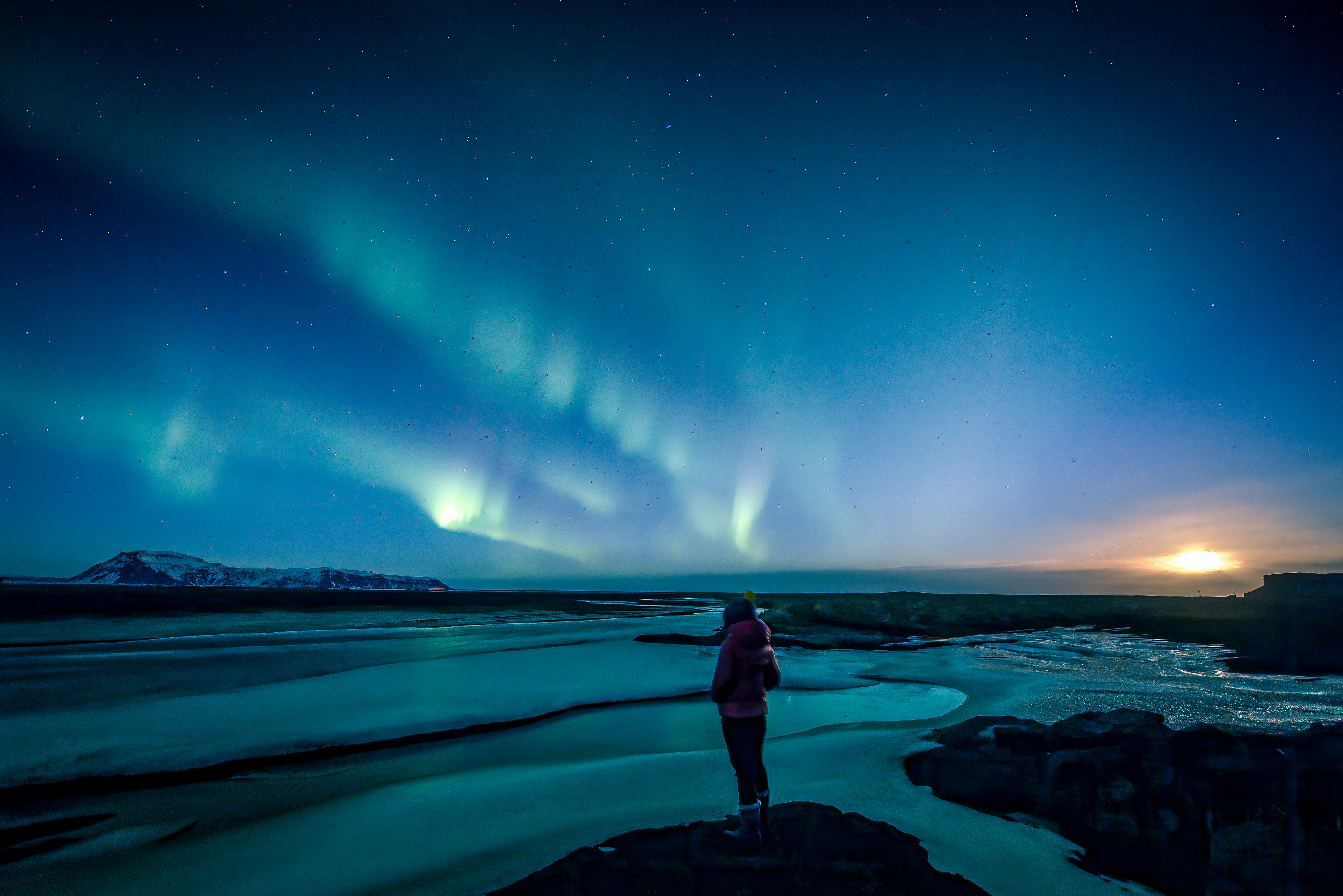 northern lights image